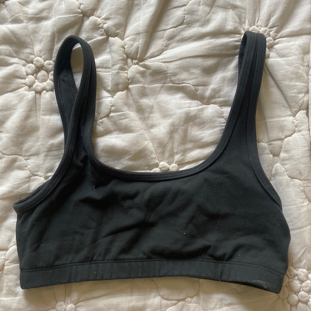 Aritzia TnAction Butter Mini Bra in Forest Green